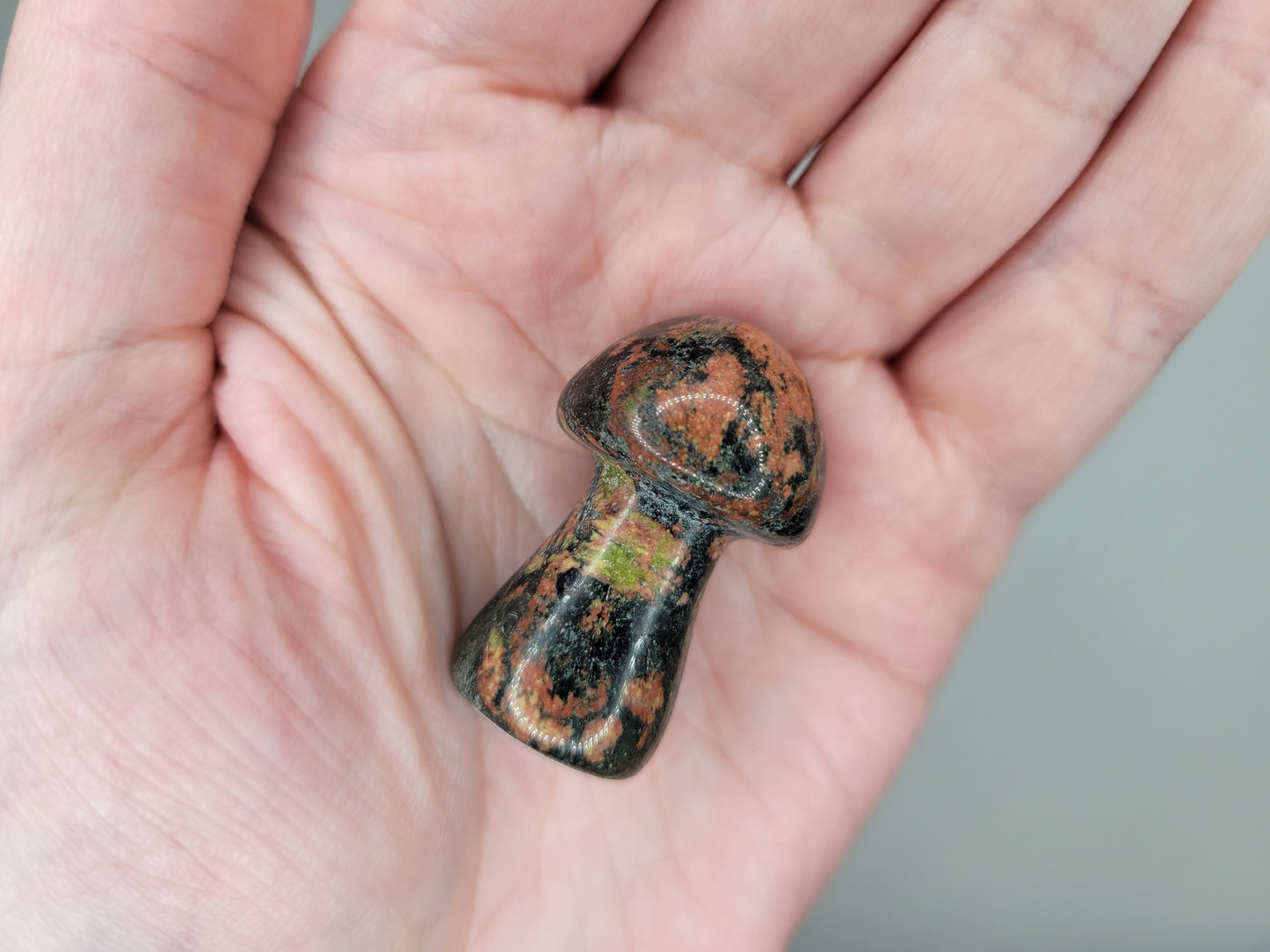 Mahogany Obsidian Mushroom
