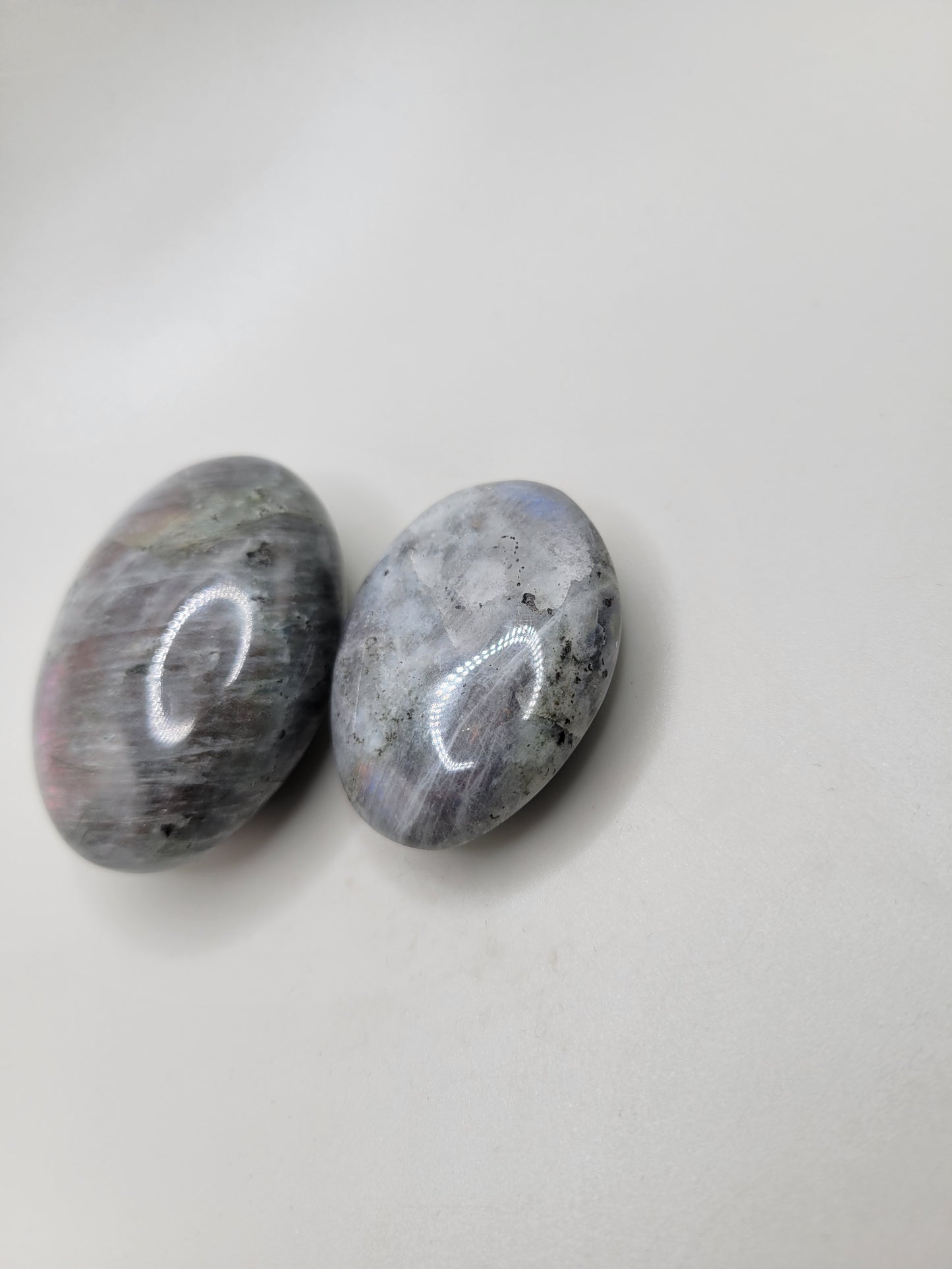 Labradorite Palm Stones - Purple & Orange Flash