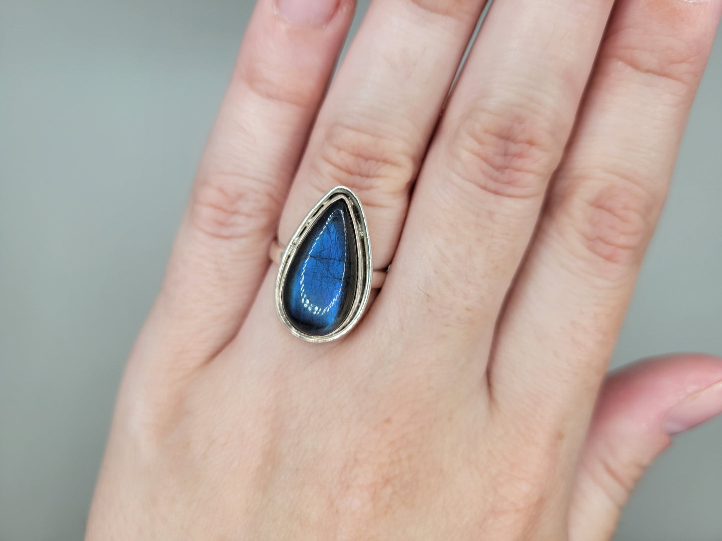 Labradorite Ring - Sterling Silver
