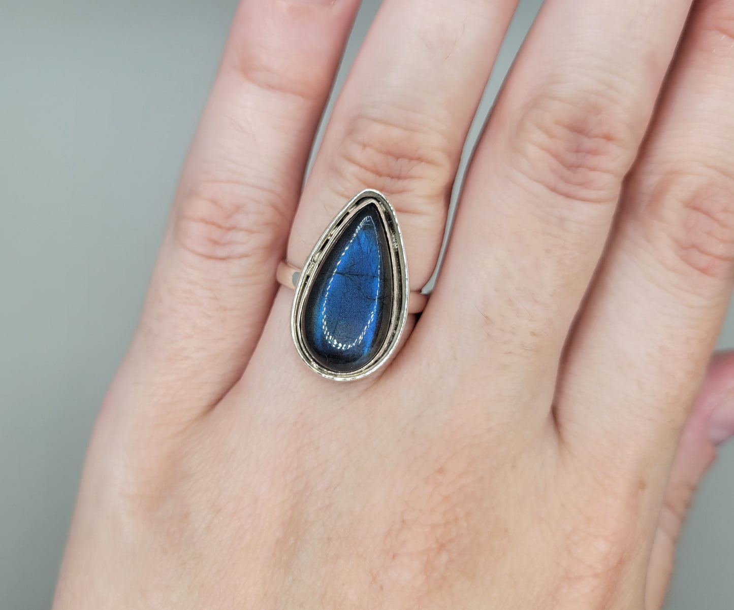 Labradorite Ring - Sterling Silver