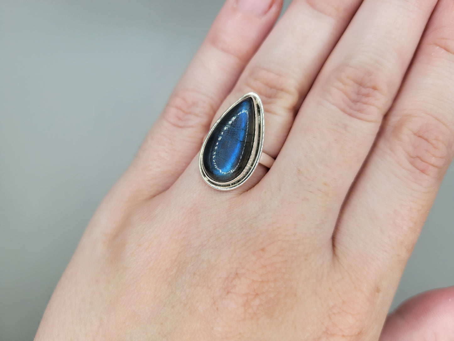 Labradorite Ring - Sterling Silver