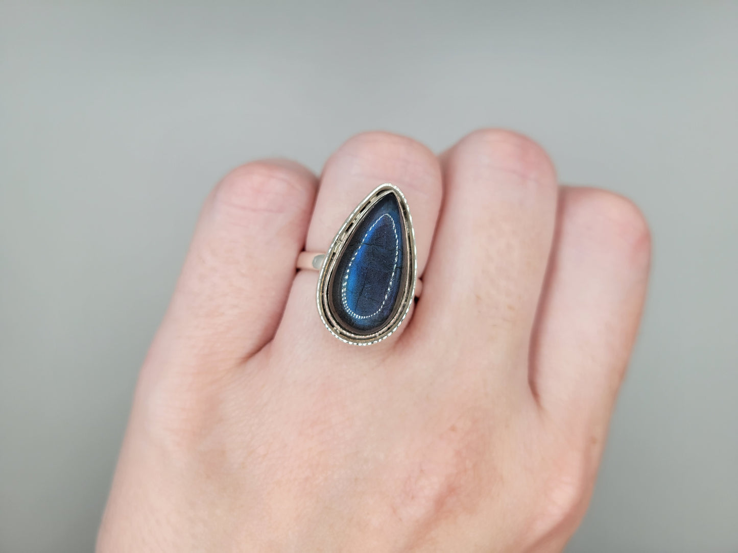 Labradorite Ring - Sterling Silver