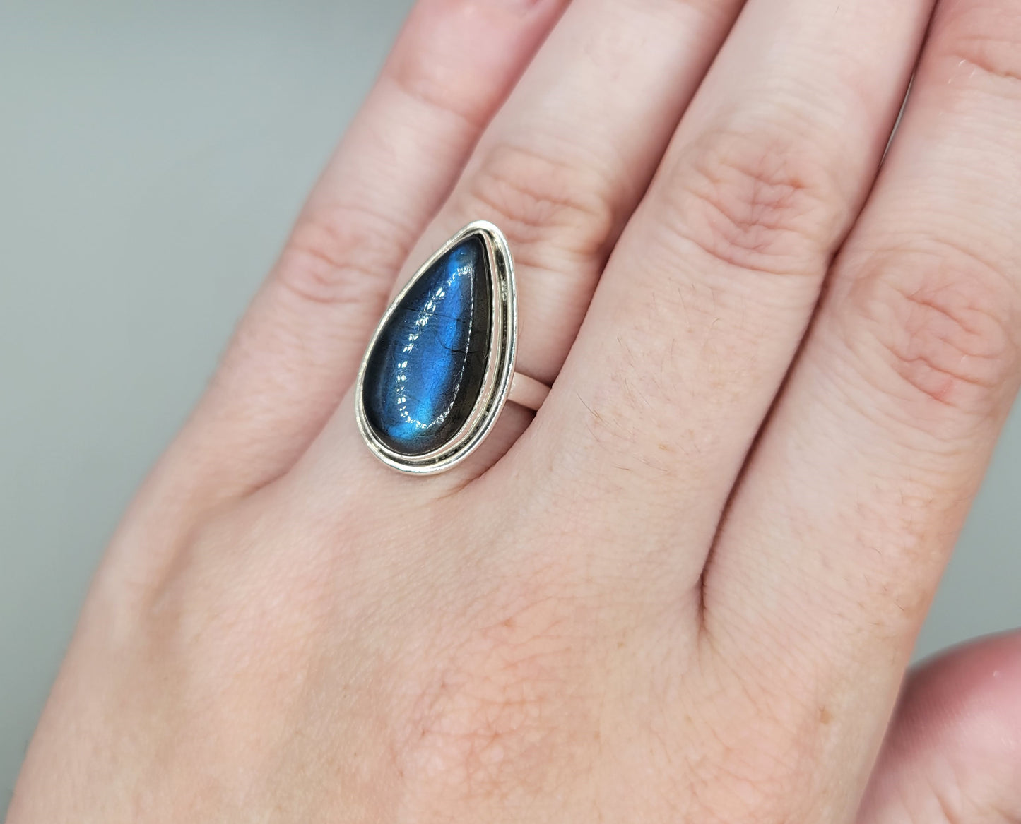 Labradorite Ring - Sterling Silver