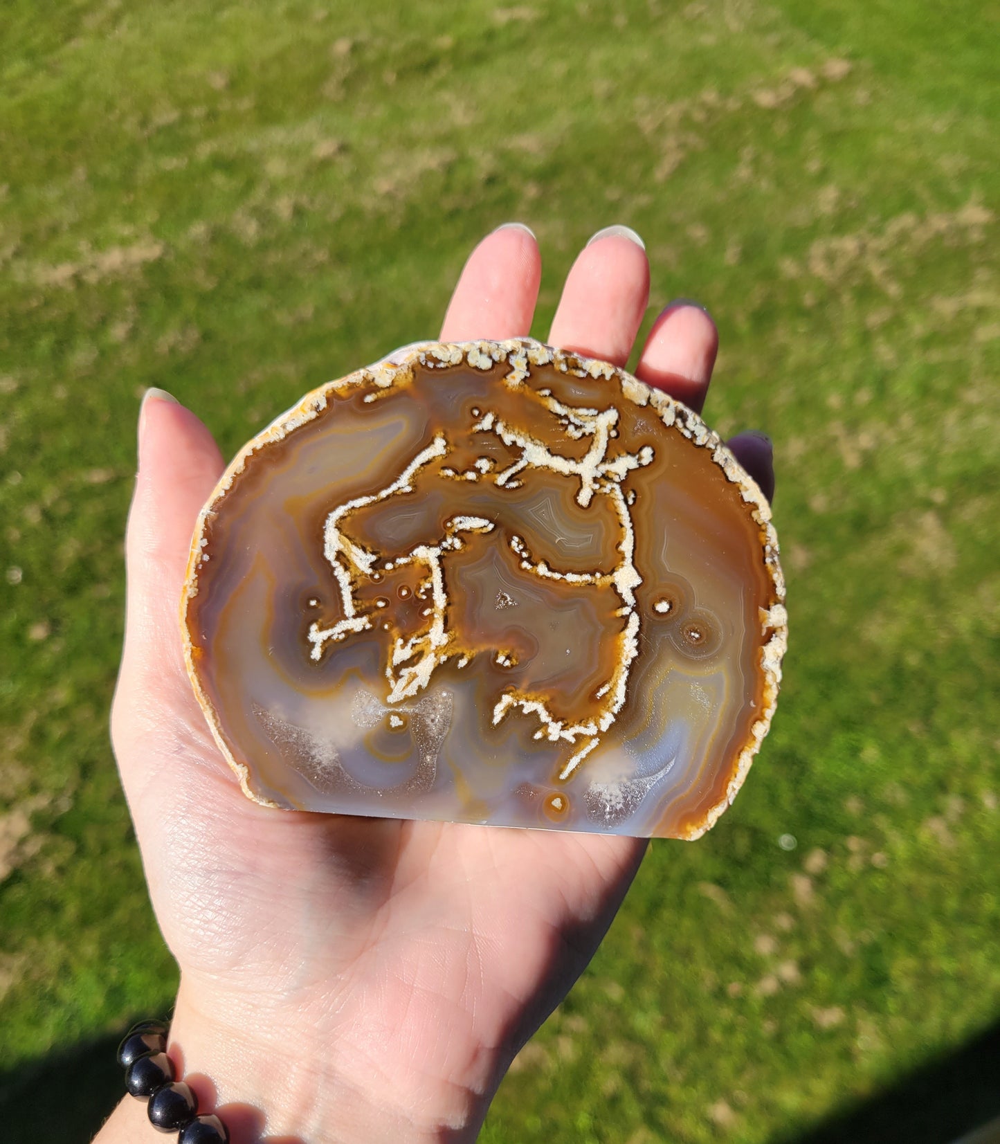 Agate Cut Base