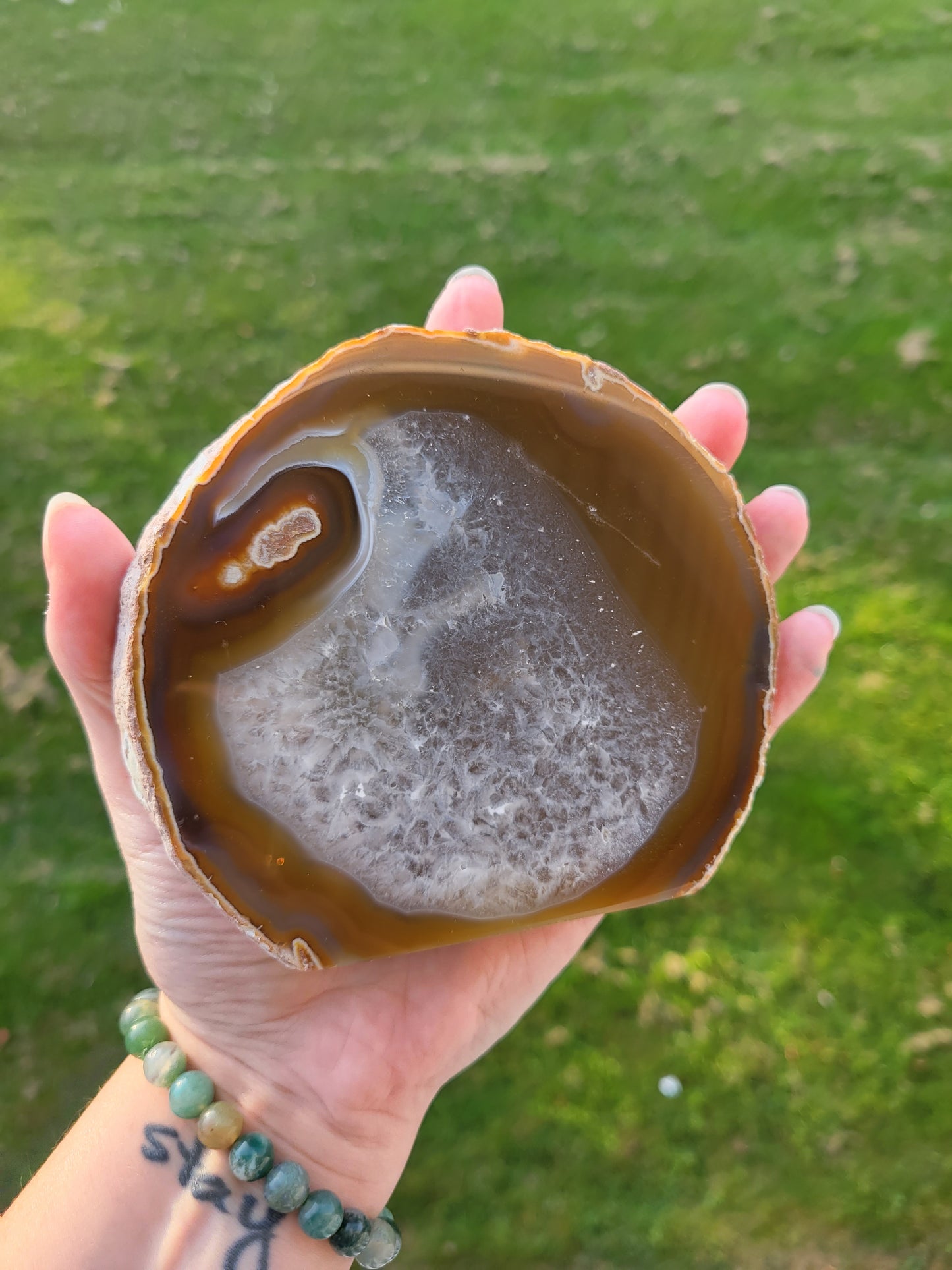 Agate Cut Base