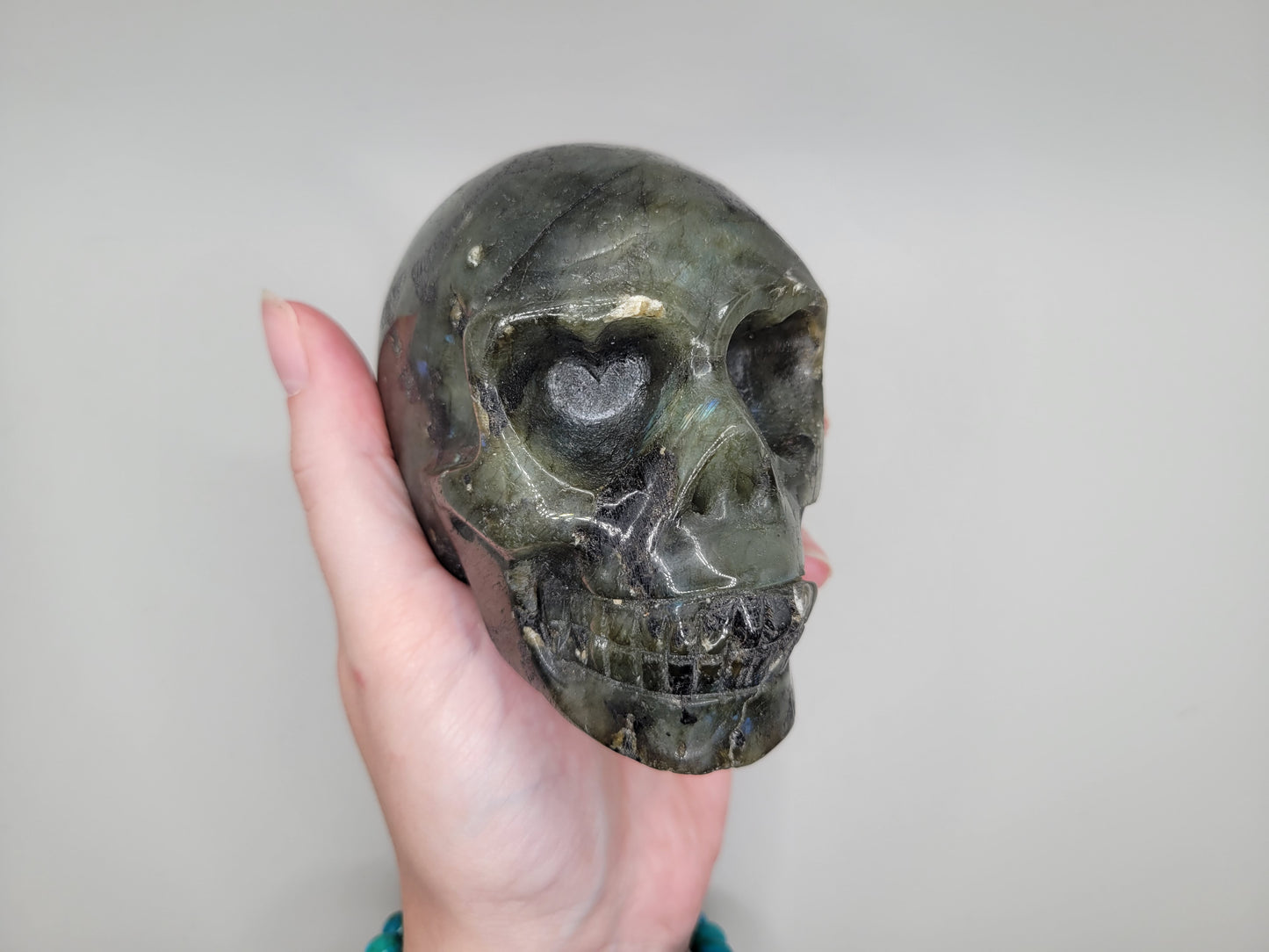 Labradorite Skull