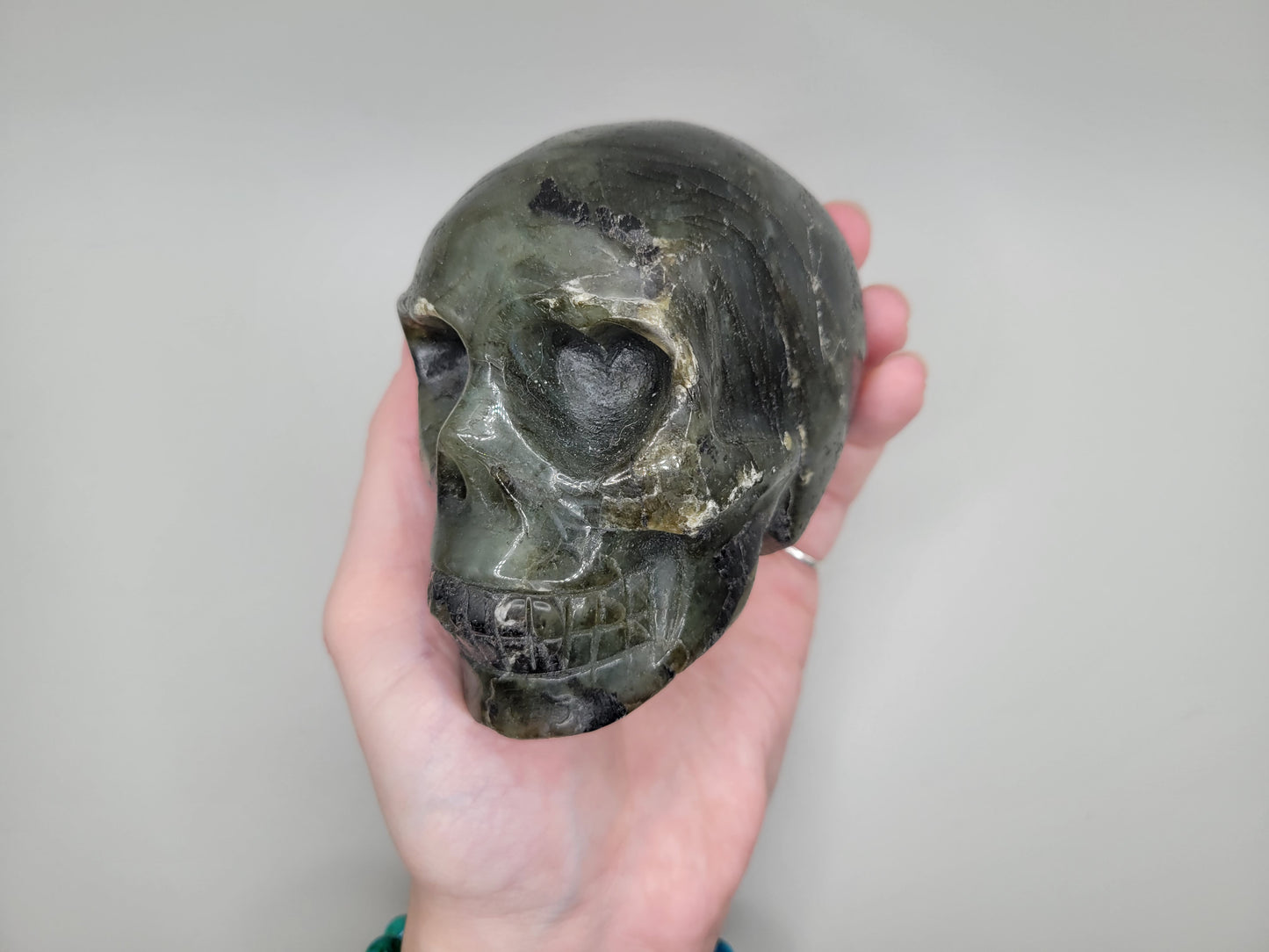 Labradorite Skull