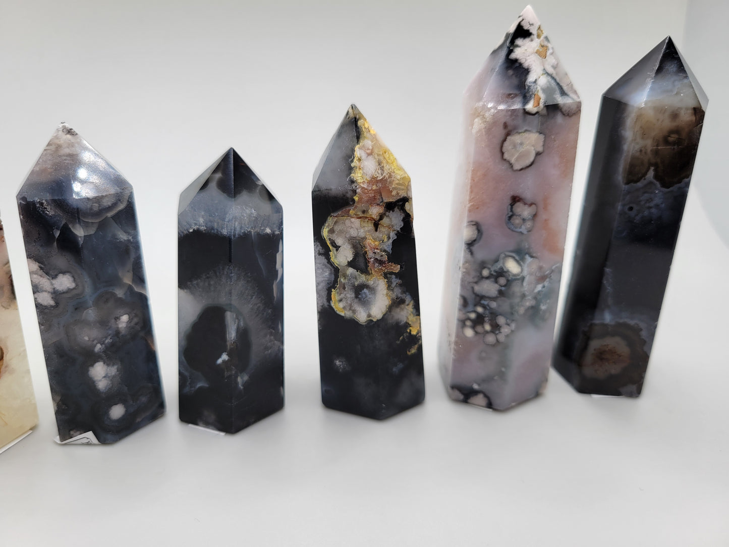 Black Flower Agate Towers