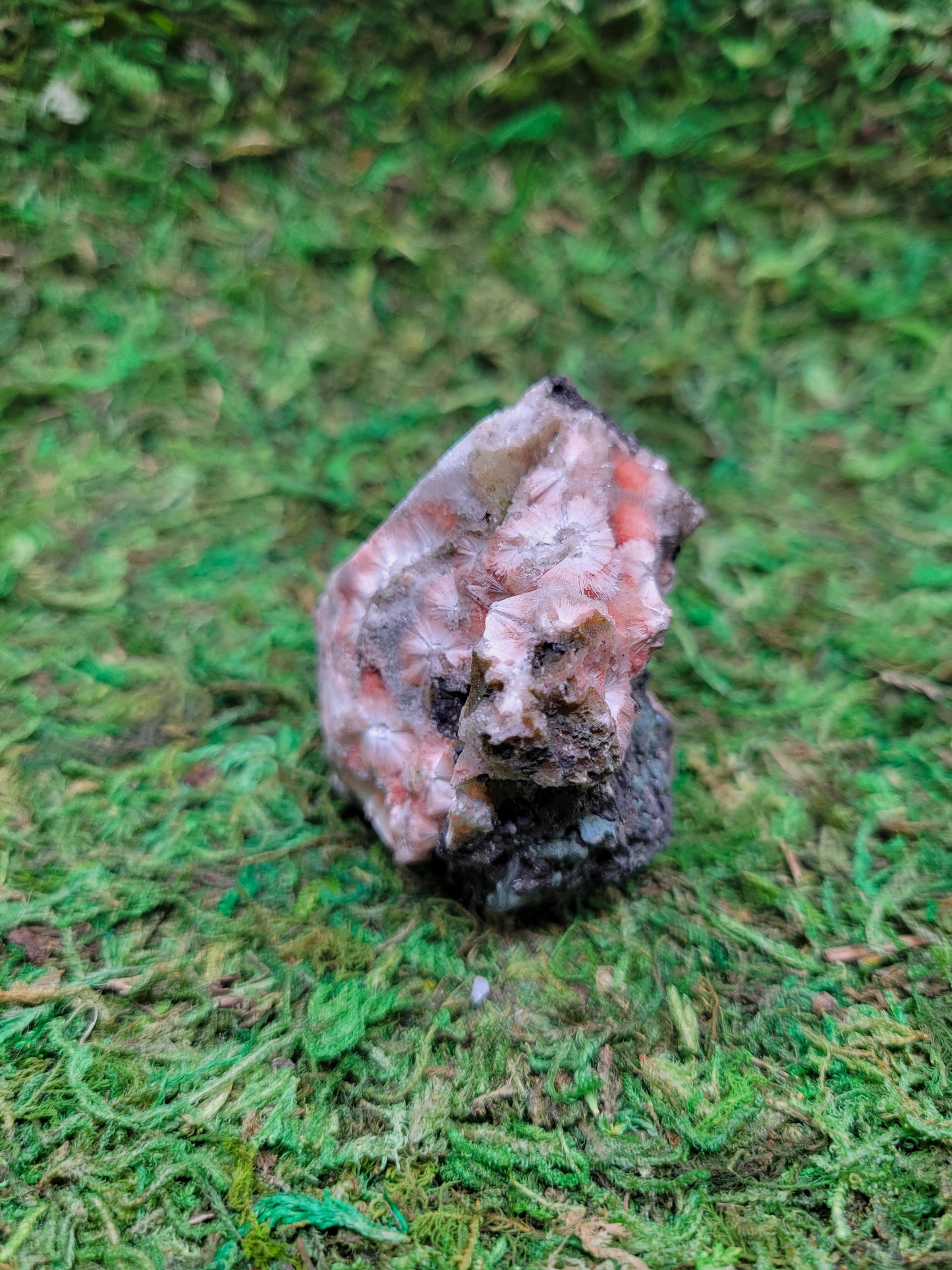 Thomsonite Cluster