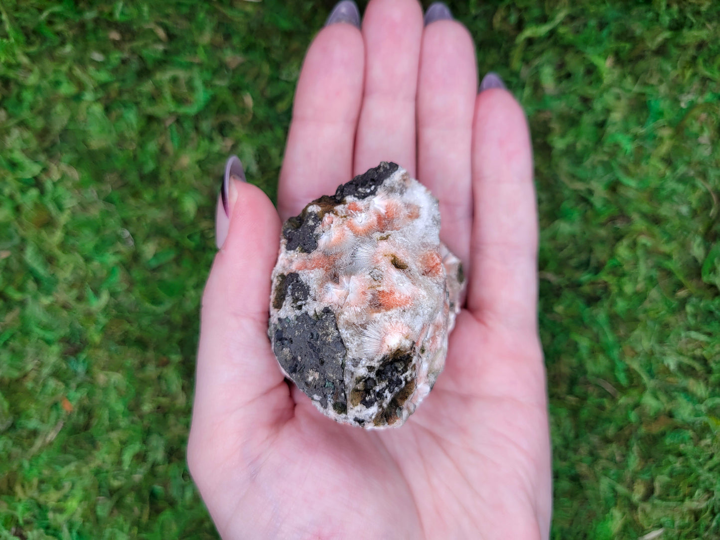 Thomsonite Cluster