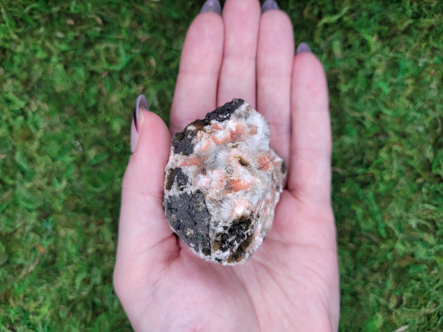 Thomsonite Cluster