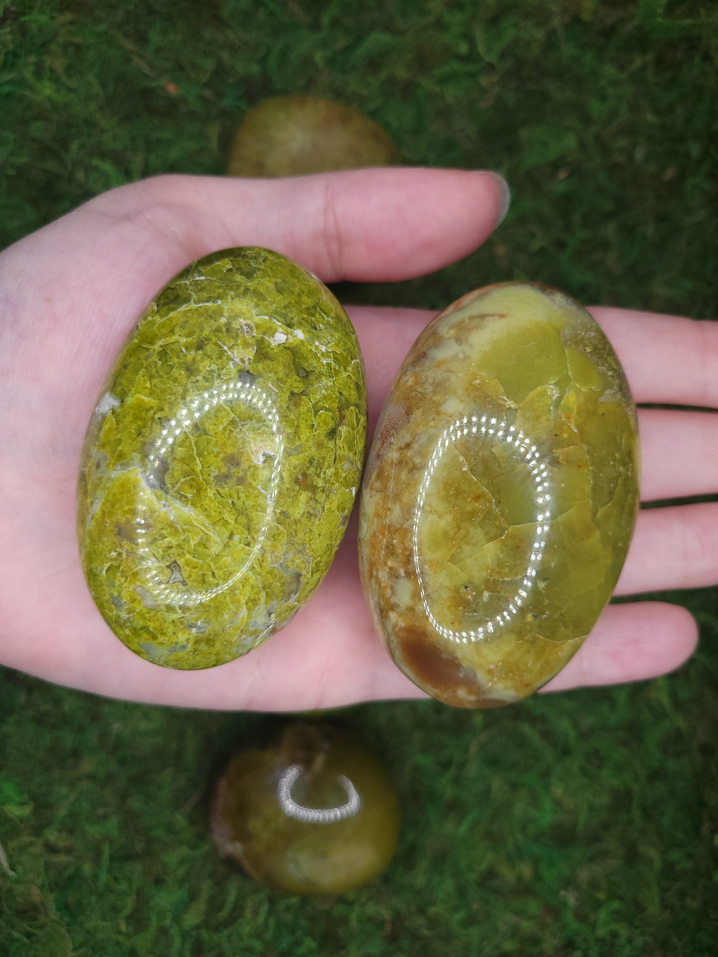 Green Opal Palm Stones