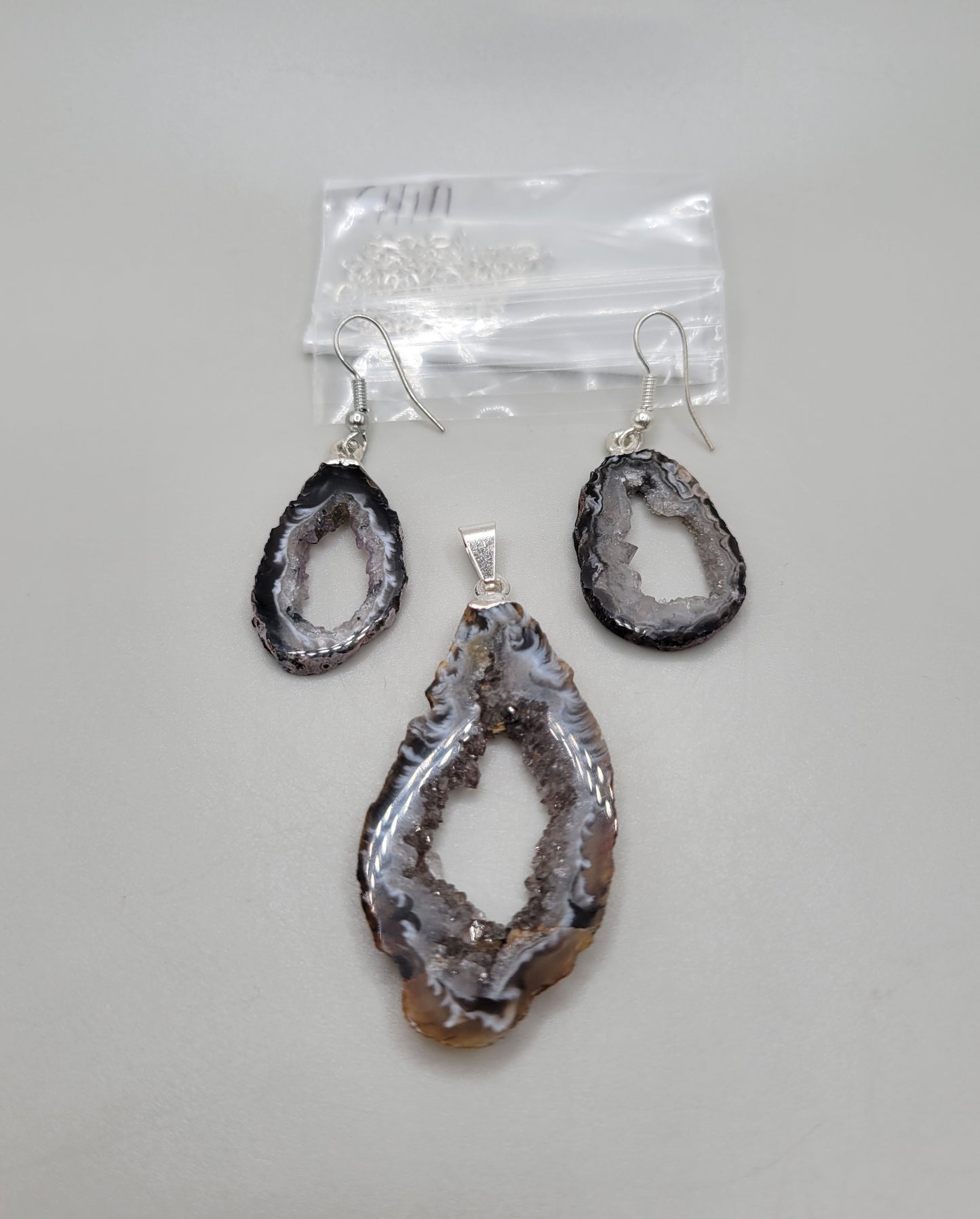 Agate Geode Slice Necklace & Earring Set