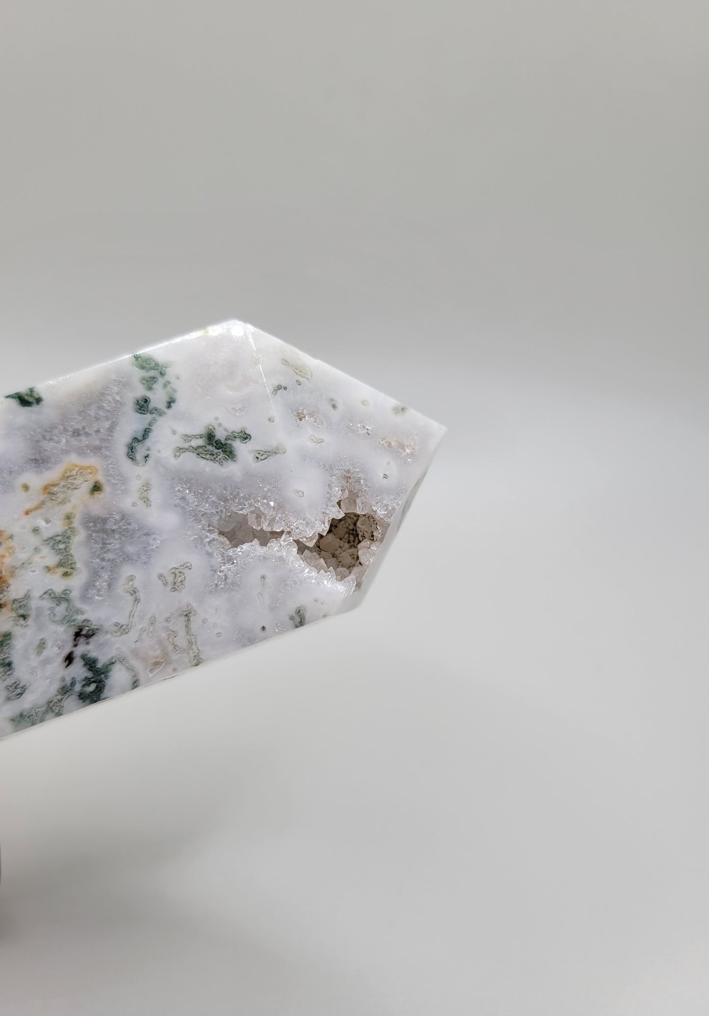 Tree Agate Tower A
