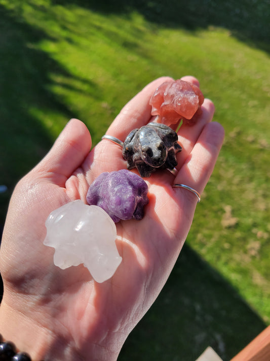 Crystal Frog Carving