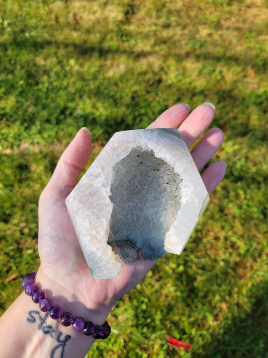 Double Terminated Agate Point