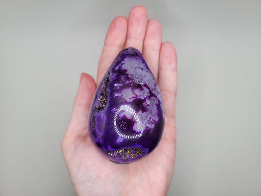 Dyed Purple Agate Egg