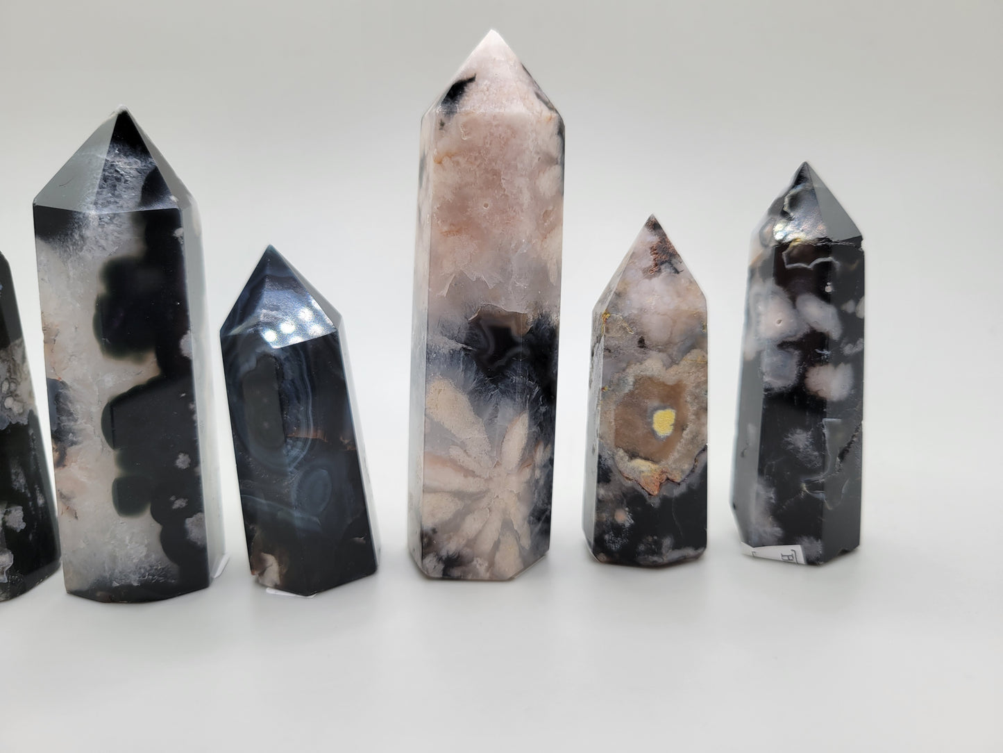 Black Flower Agate Towers