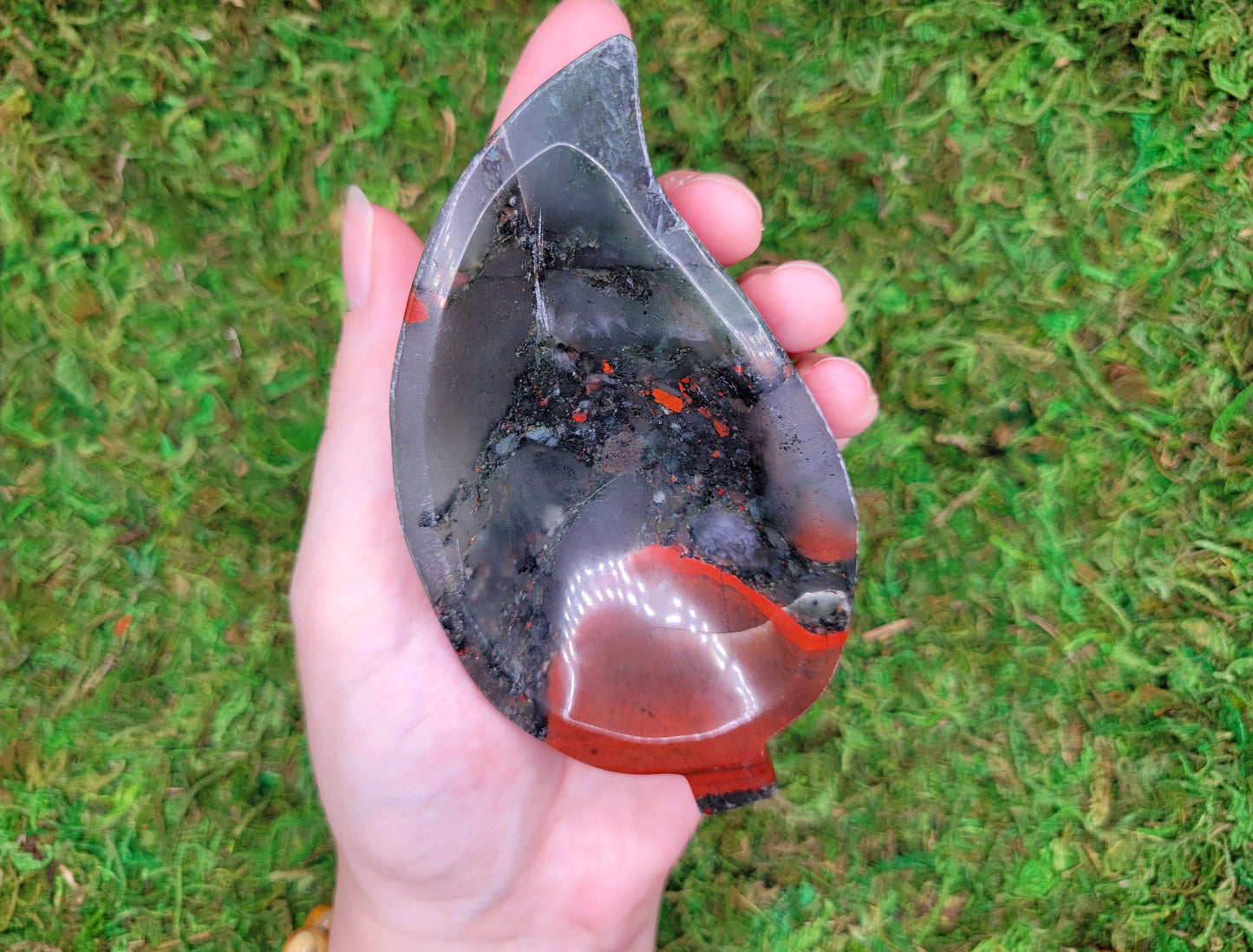 Bloodstone Leaf Bowl