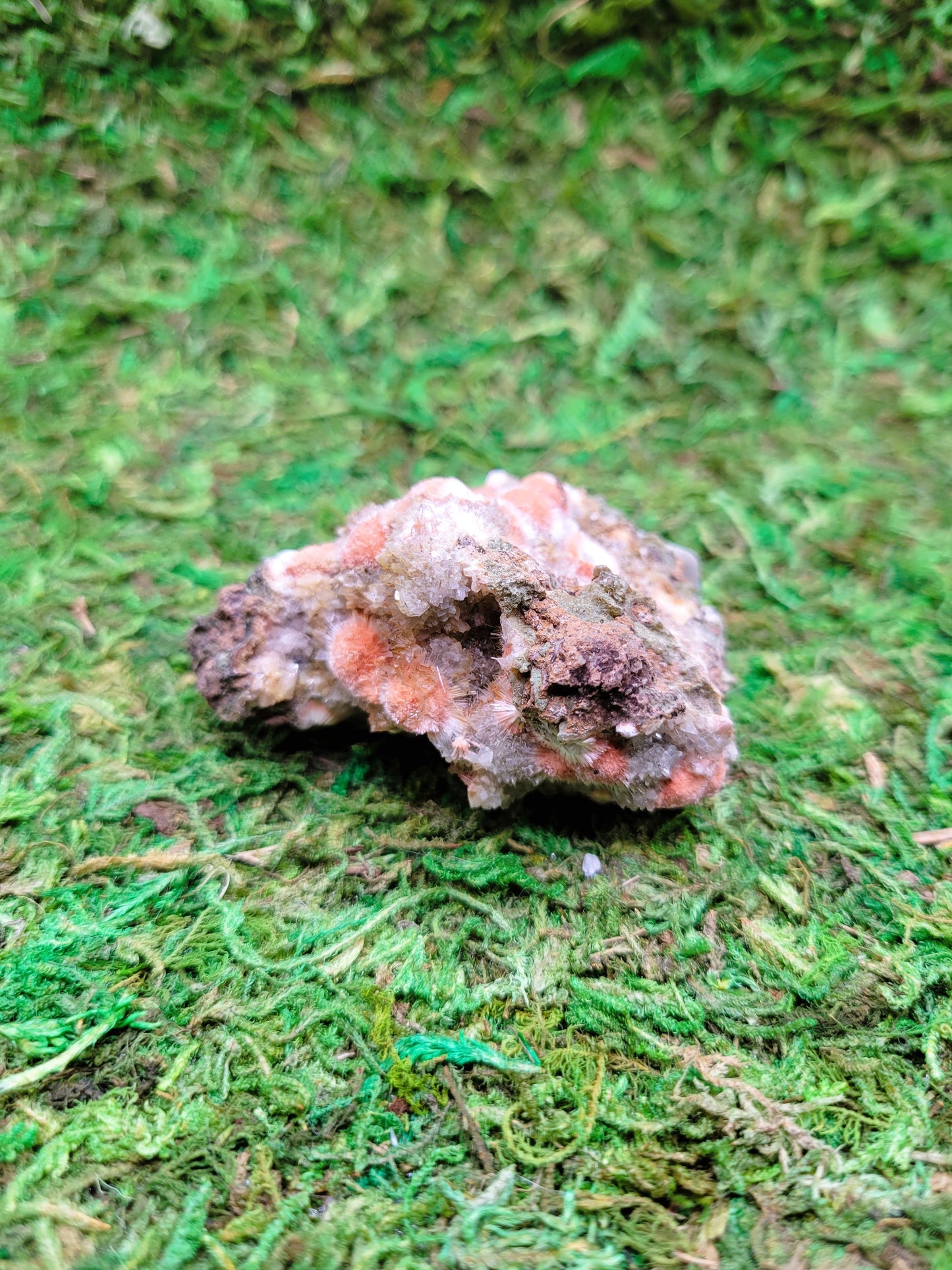 Thomsonite Cluster