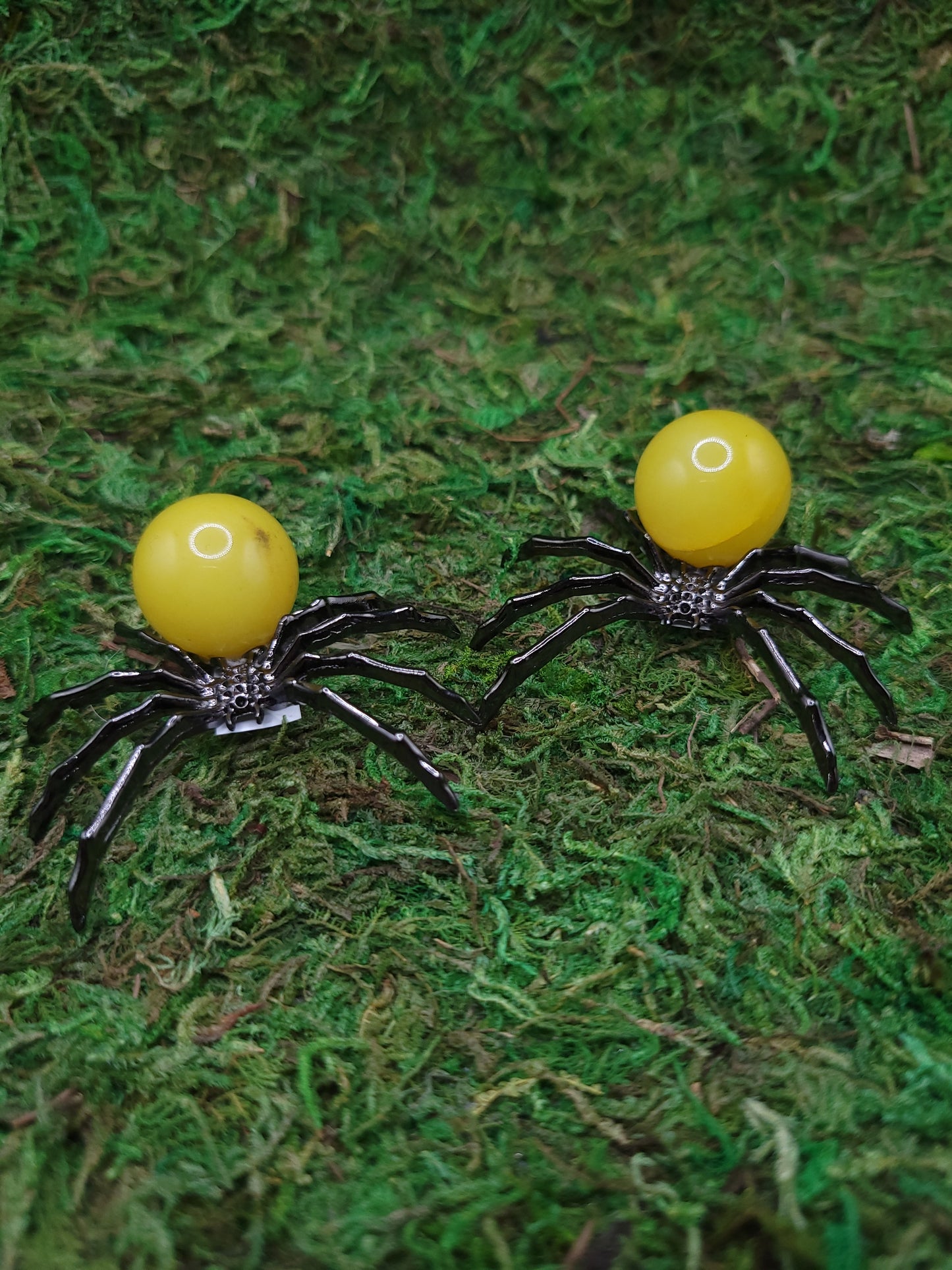 Lemon Calcite Spiders
