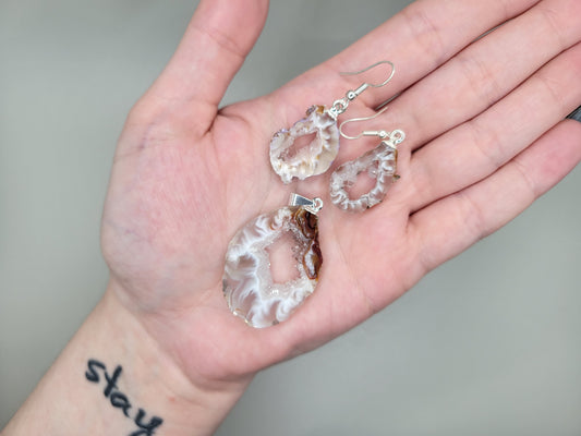 Agate Geode Slice Necklace & Earring Set