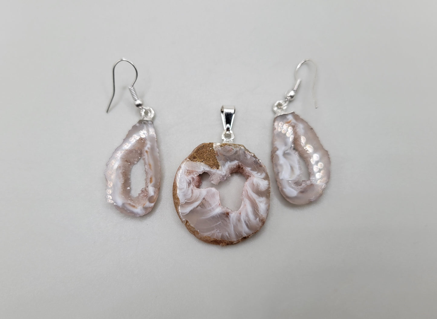 Agate Geode Slice Necklace & Earring Set